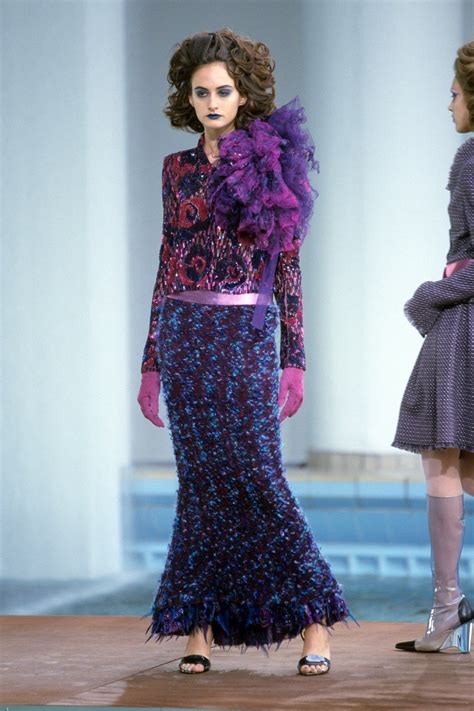 chanel fall 2000|chanel 2000 collection.